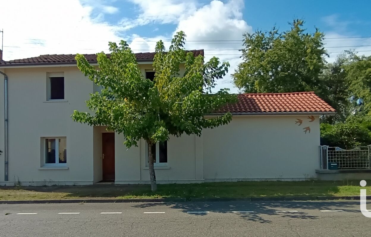 maison 6 pièces 128 m2 à vendre à Villeneuve-de-Marsan (40190)