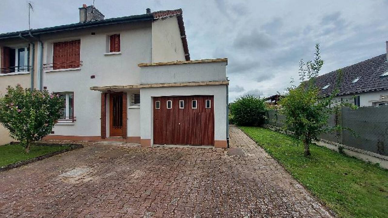 maison 4 pièces 81 m2 à vendre à Sézanne (51120)