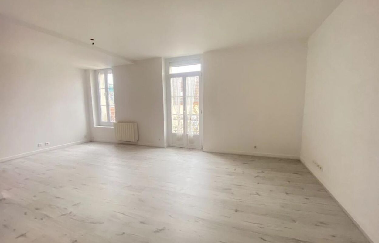 appartement 3 pièces 65 m2 à vendre à Vichy (03200)