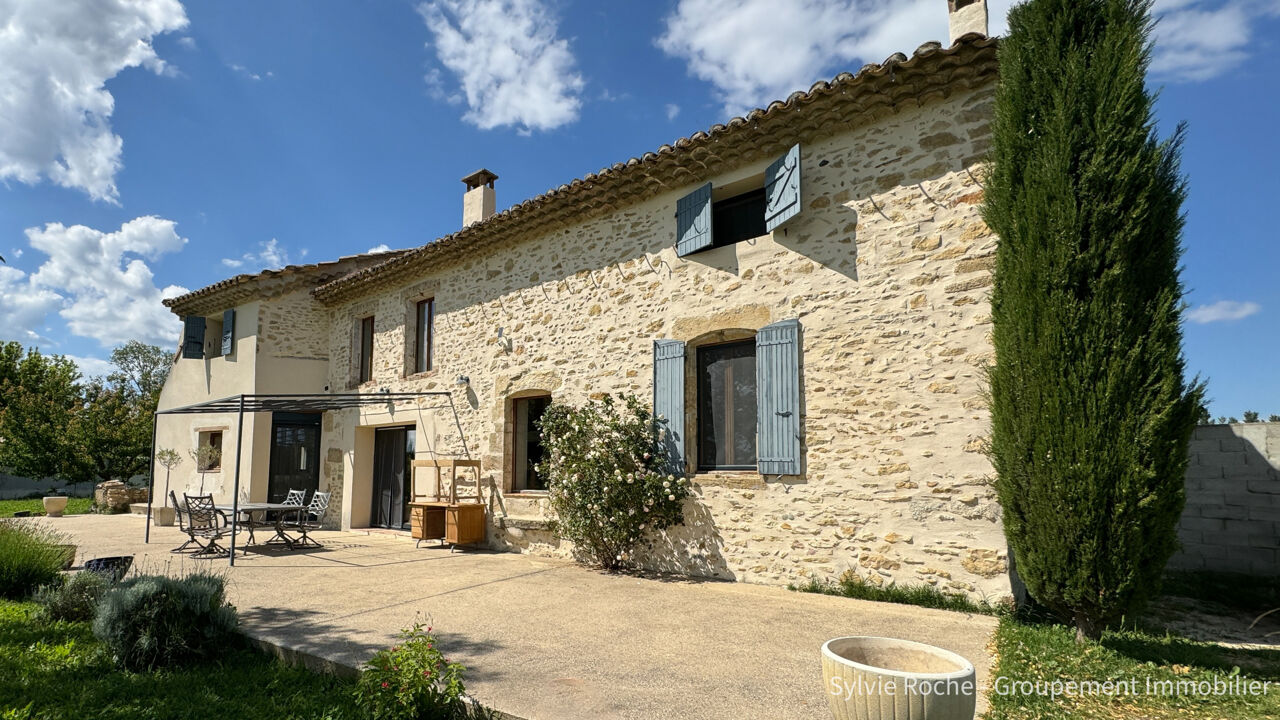 maison 6 pièces 208 m2 à vendre à Caderousse (84860)