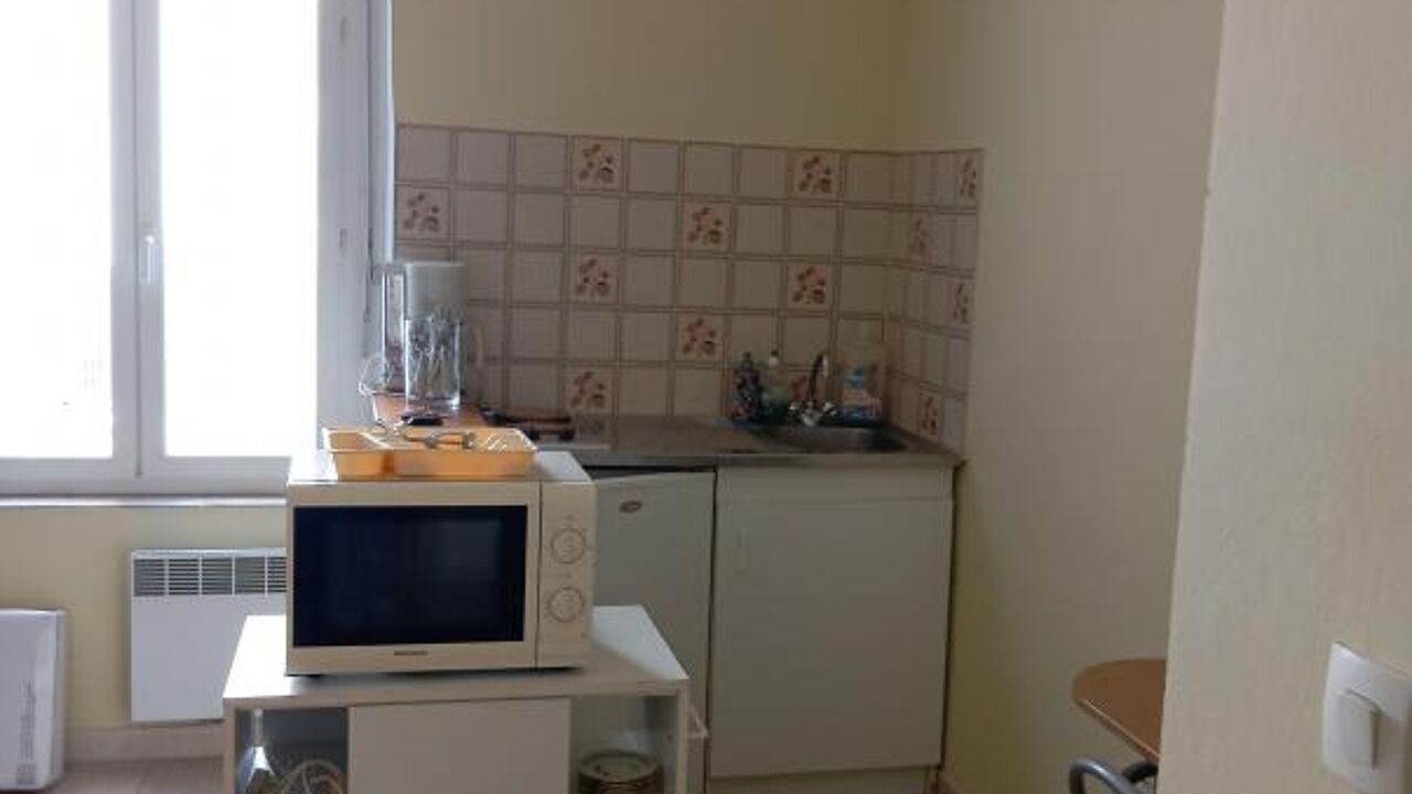 appartement 2 pièces 17 m2 à louer à Nîmes (30000)