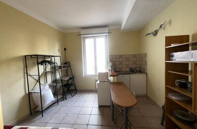 location appartement 380 € CC /mois à proximité de Manduel (30129)