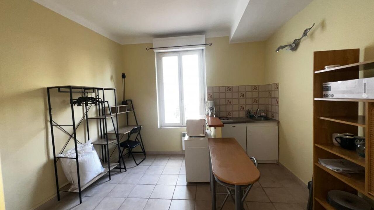 appartement 2 pièces 17 m2 à louer à Nîmes (30000)