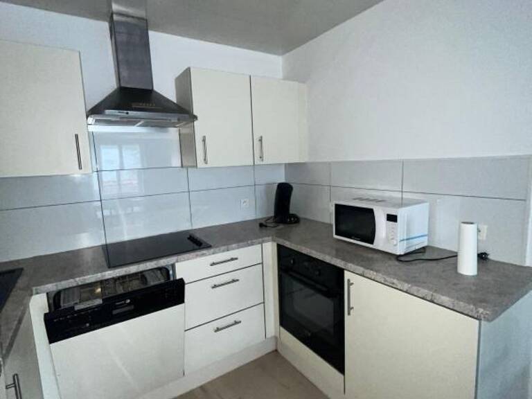 Appartement À Louer — photo 1