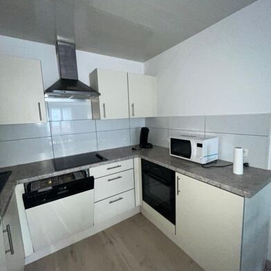 Appartement 3 pièces 730 €