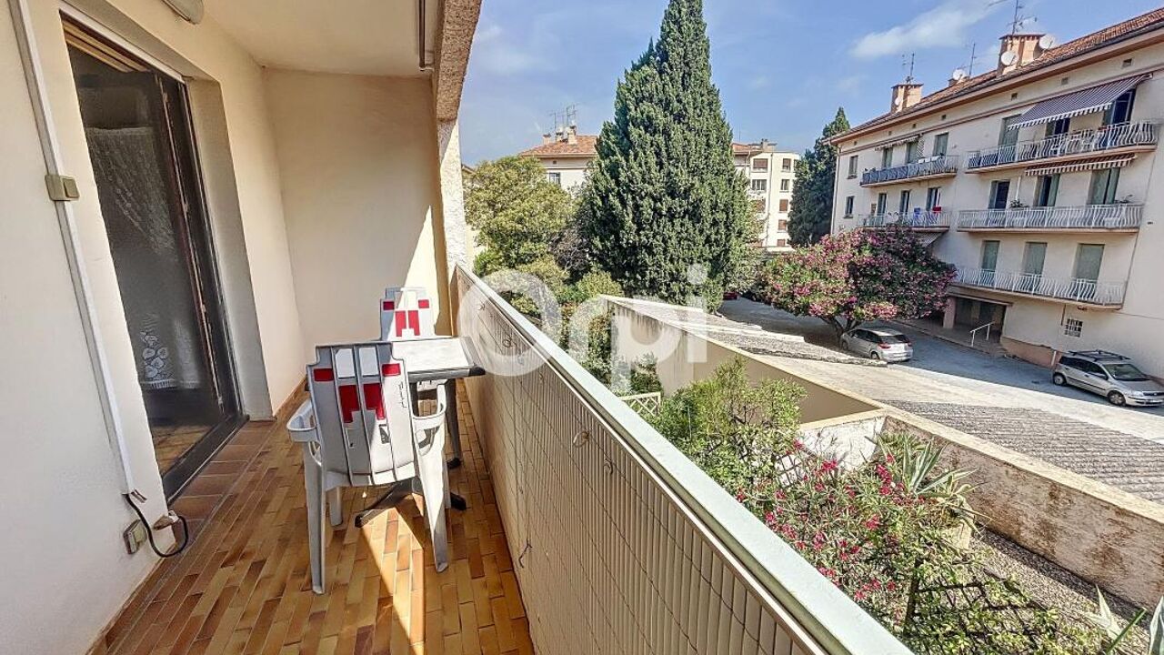 appartement 2 pièces 46 m2 à vendre à Saint-Raphaël (83530)