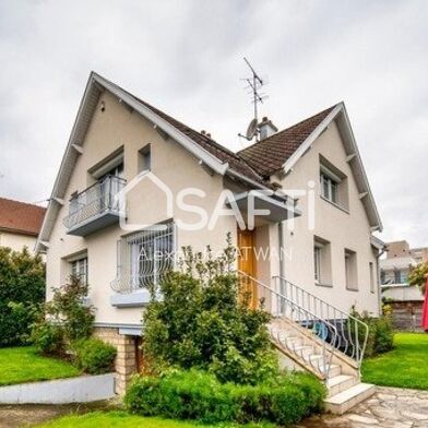 Maison 7 pièces 132 m²