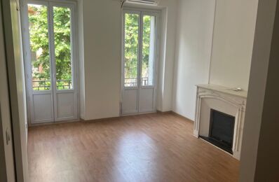 location appartement 567 € CC /mois à proximité de Le Muy (83490)