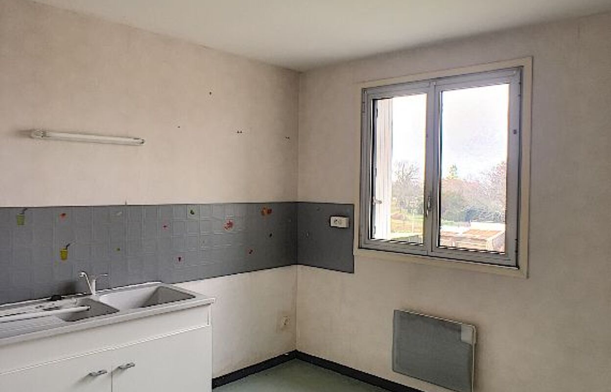 appartement 5 pièces 97 m2 à louer à Néris-les-Bains (03310)