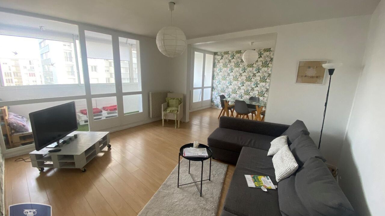 appartement 3 pièces 68 m2 à louer à Saint-Pierre-des-Corps (37700)