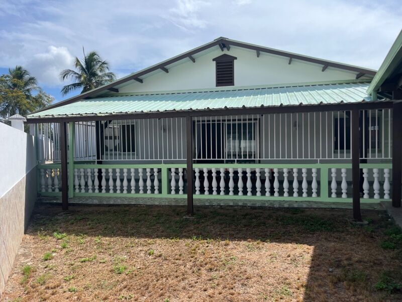 Villa / Maison 4 pièces  à vendre Kourou 97310