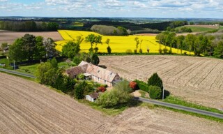 Maison 7 Pièces 143 m² à vendre à Dollon (72390)