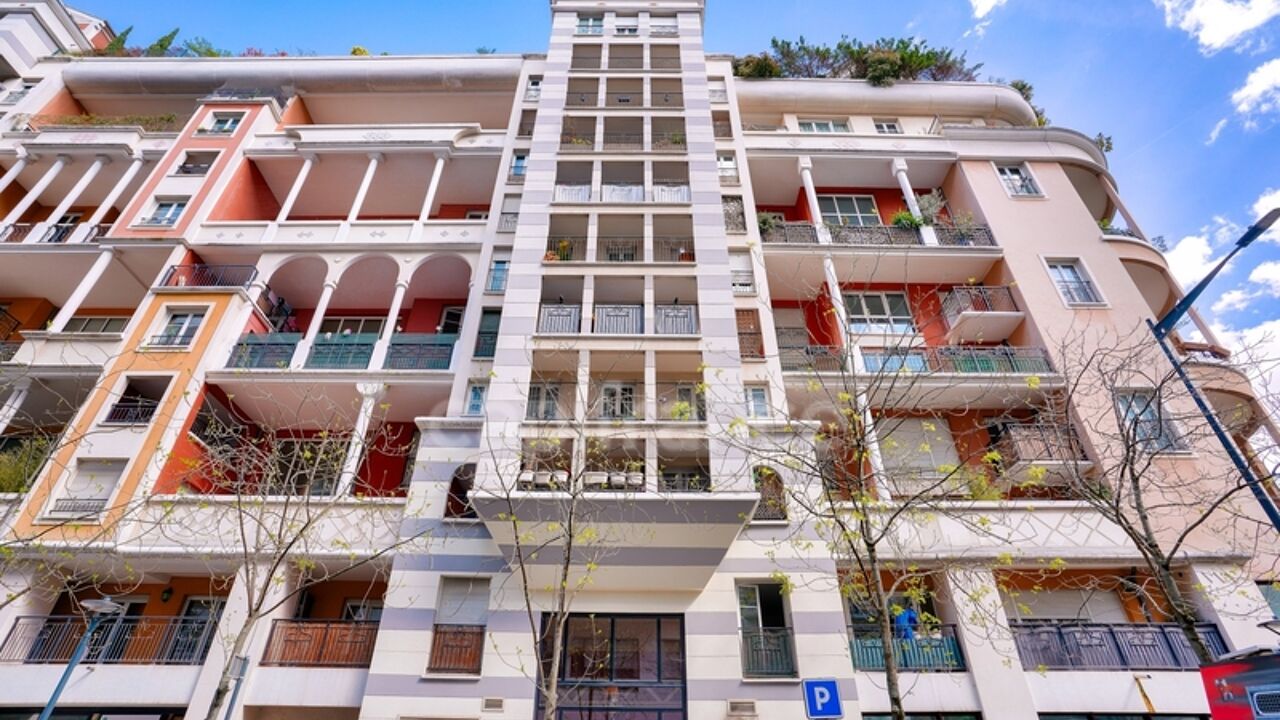 appartement 5 pièces 113 m2 à vendre à Courbevoie (92400)