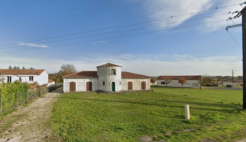 Villa / Maison 6 pièces  à vendre Barbezieux-Saint-Hilaire 16300