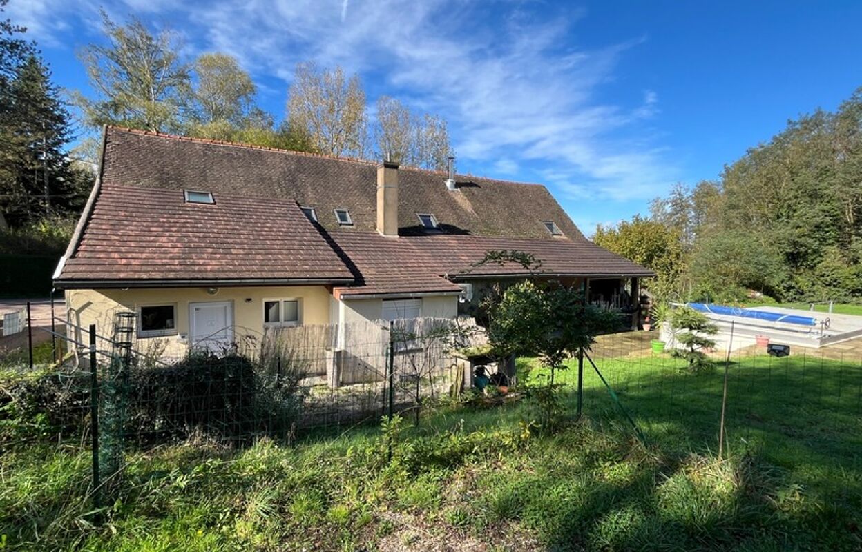 maison 8 pièces 218 m2 à vendre à Baudrières (71370)