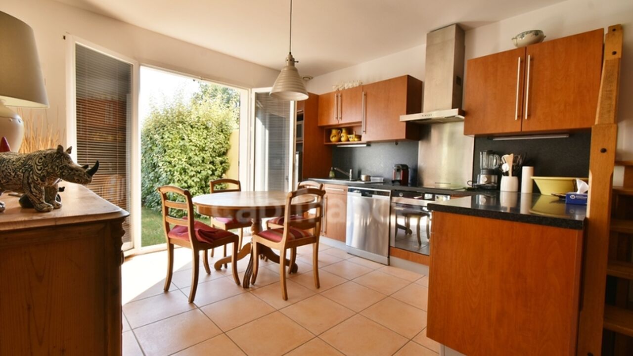 maison 4 pièces 74 m2 à vendre à Saint-Cannat (13760)