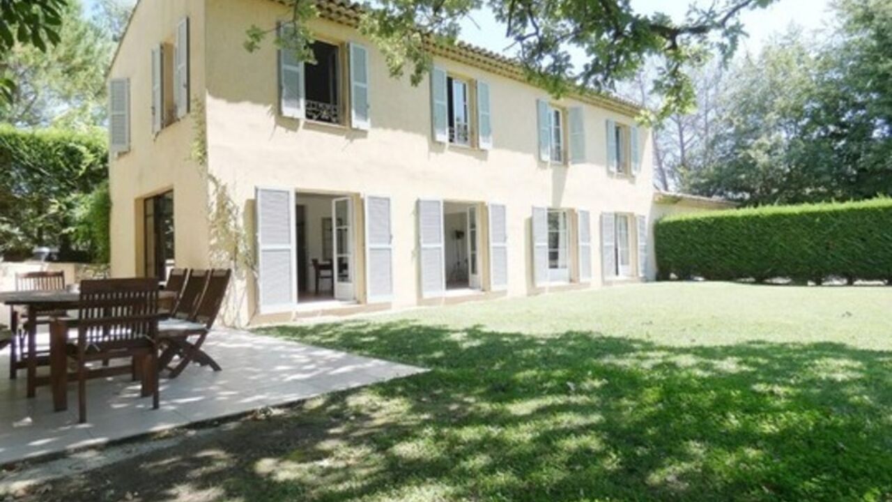 maison 8 pièces 213 m2 à vendre à Grasse (06130)