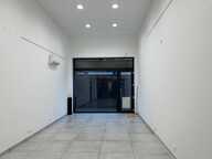 Commerce VALENCIENNES — photo 2