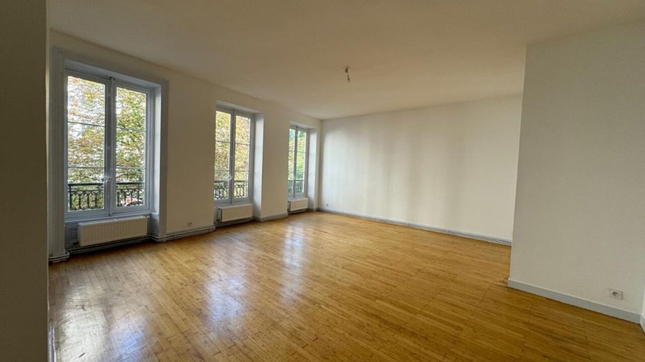 appartement 4 pièces 116 m2 à louer à Lyon 1 (69001)