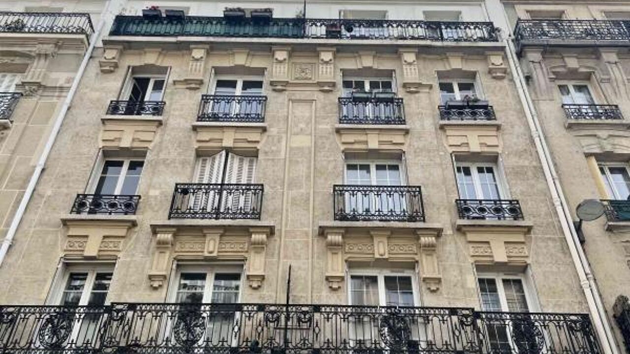 appartement 2 pièces 21 m2 à vendre à Paris 15 (75015)