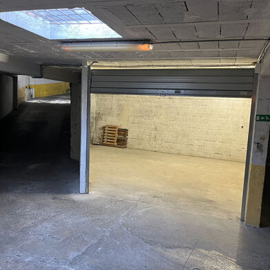 Garage 28 m²