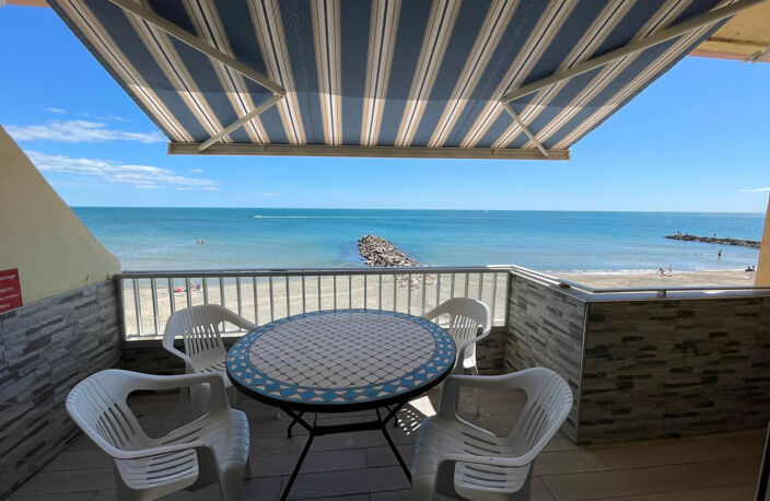 PALAVAS LES FLOTS 1ERE LIGNE T3 54M2 AVEC TERRASSE ET PARKIN — photo 2