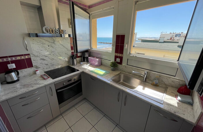 PALAVAS LES FLOTS 1ERE LIGNE T3 54M2 AVEC TERRASSE ET PARKIN — photo 5