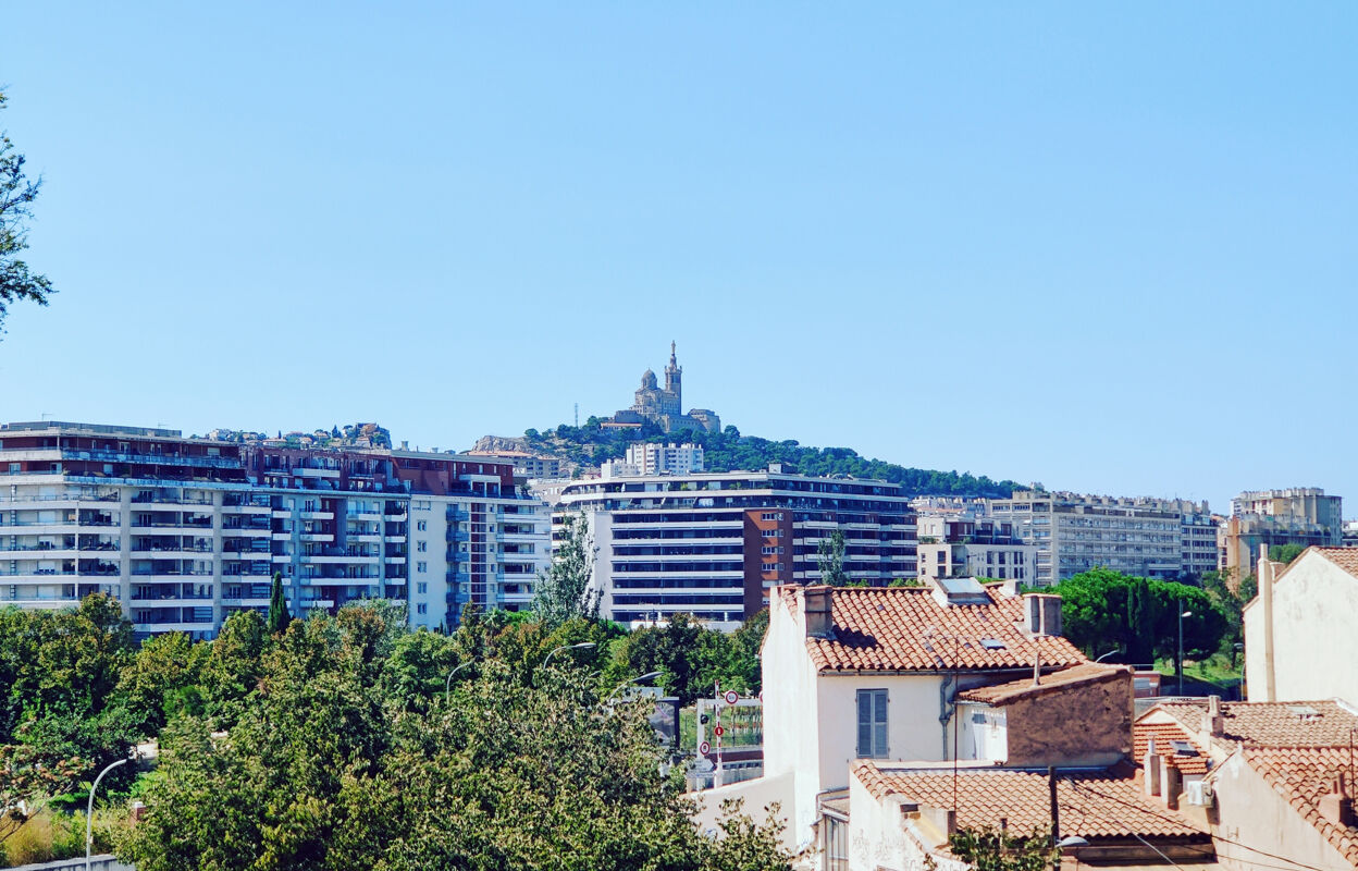 appartement 2 pièces 47 m2 à louer à Marseille 2 (13002)