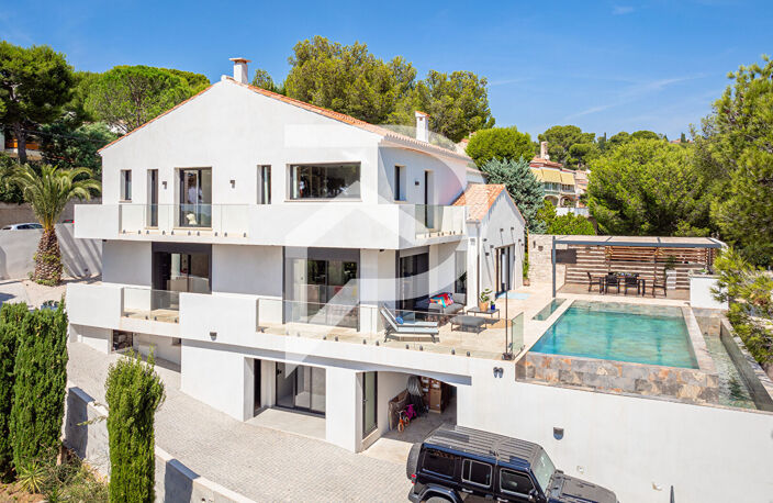 Cassis  -Propriété Contemporaine avec Vue sur le Cap Canaille ! — photo 2