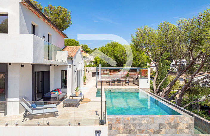 Cassis  -Propriété Contemporaine avec Vue sur le Cap Canaille ! — photo 4