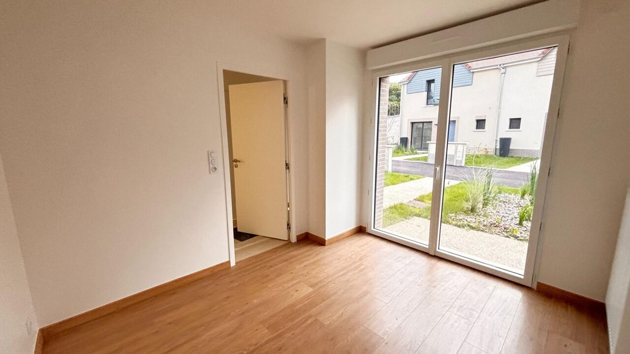 maison 5 pièces 82 m2 à vendre à La Queue-en-Brie (94510)