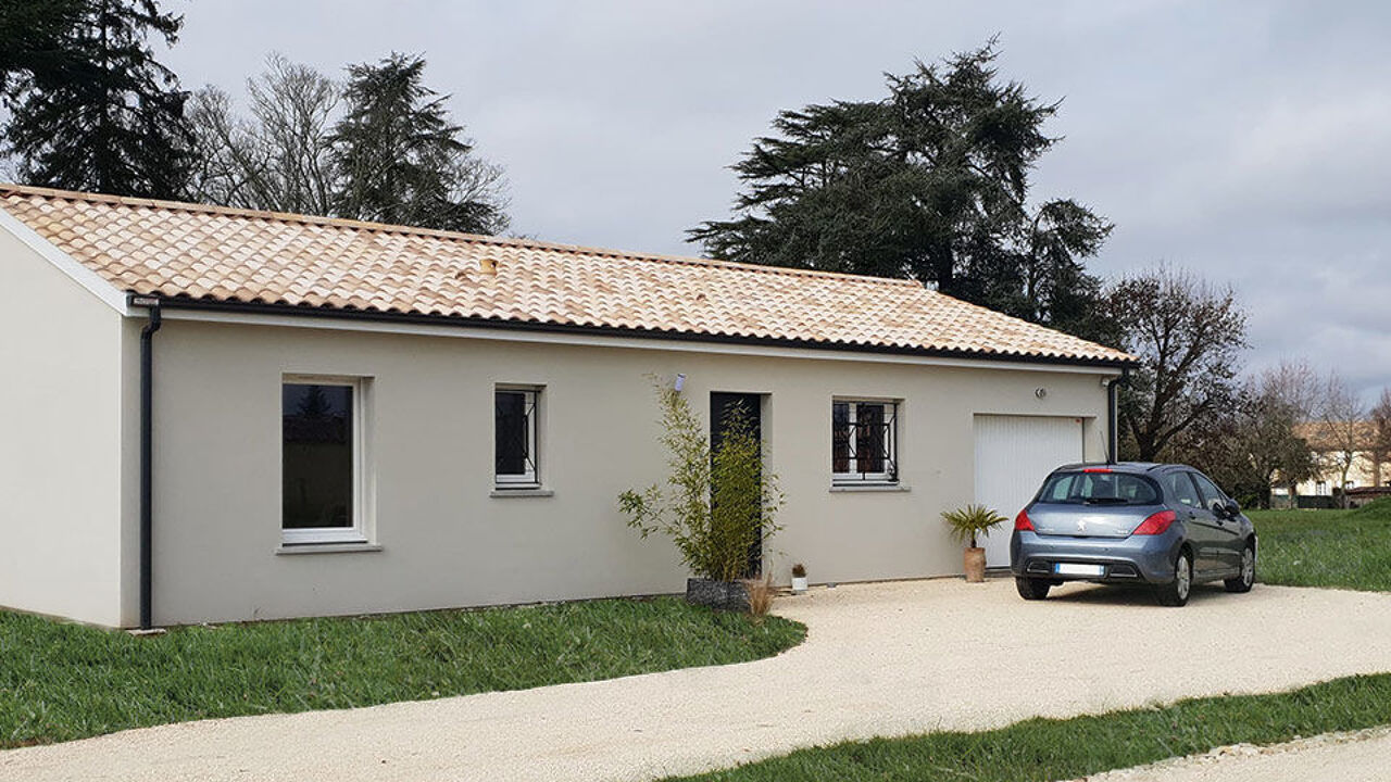 maison 4 pièces 80 m2 à louer à Davézieux (07430)