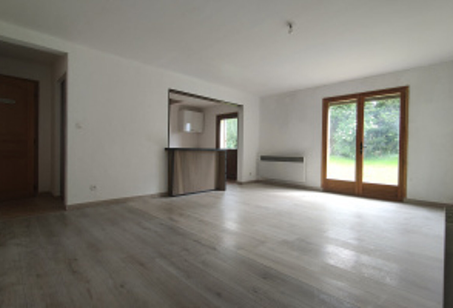 MAISON DE CHARME RENOVEE DE 85 M2 HABITABLE AVEC JARDIN TRES — photo 1