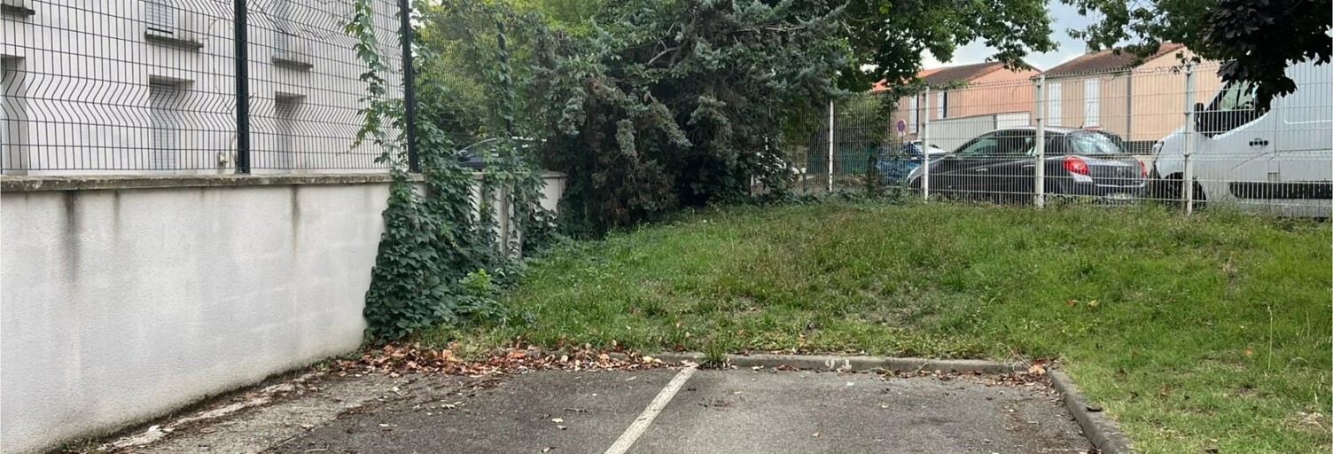 Garage   m² à louer à Toulouse (31100)