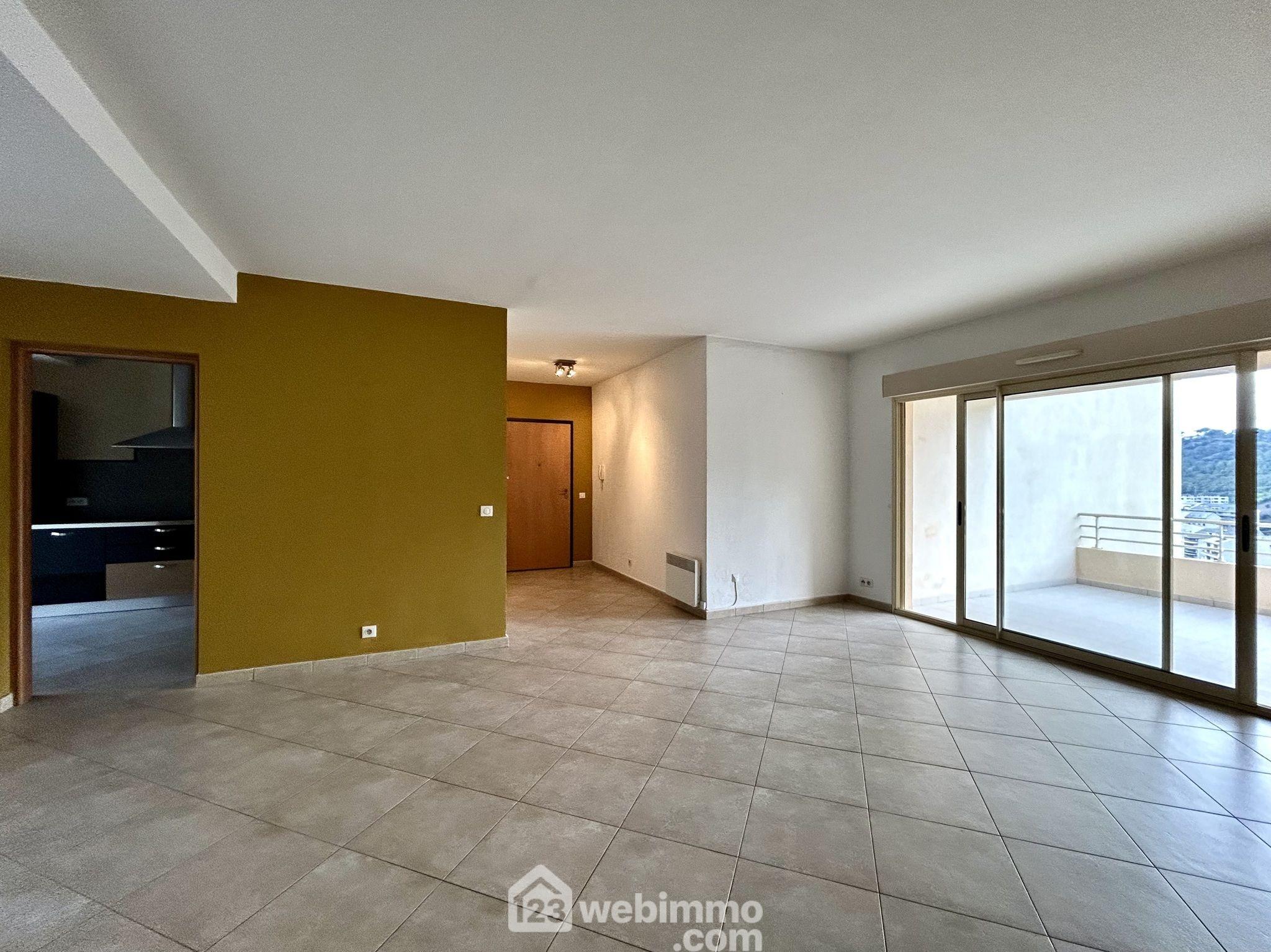 Photo Appartement - 86m² - Ville-di-Pietrabugno image 3/4