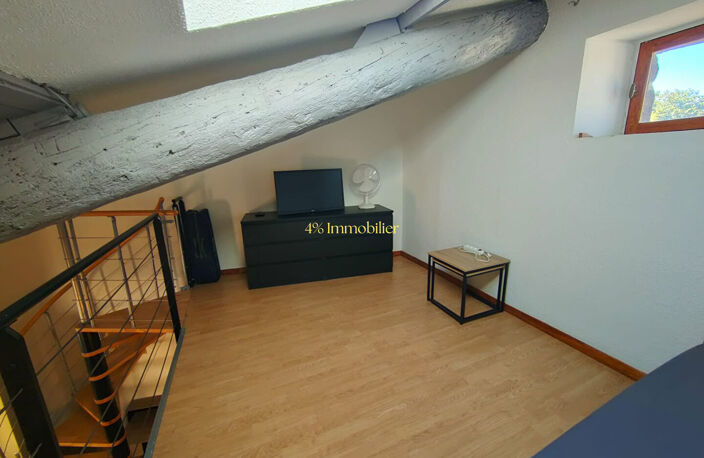 Appartement meublé au centre-ville d'Agde , dernier étage , Idéal investissement ou pied-à-terre — photo 3