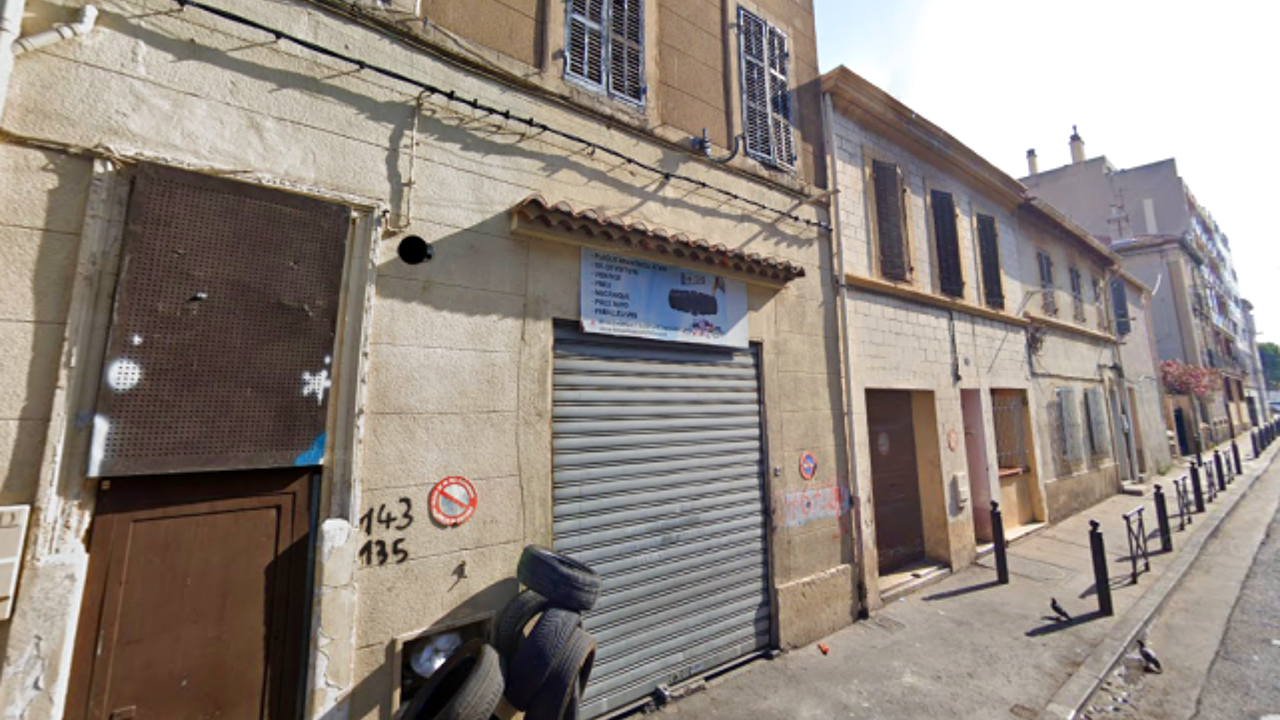 garage  pièces 70 m2 à vendre à Marseille 3 (13003)