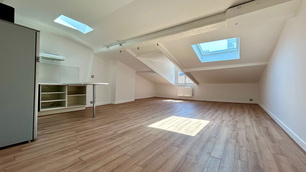 appartement 2 pièces 70 m2 à vendre à Bordeaux (33000)