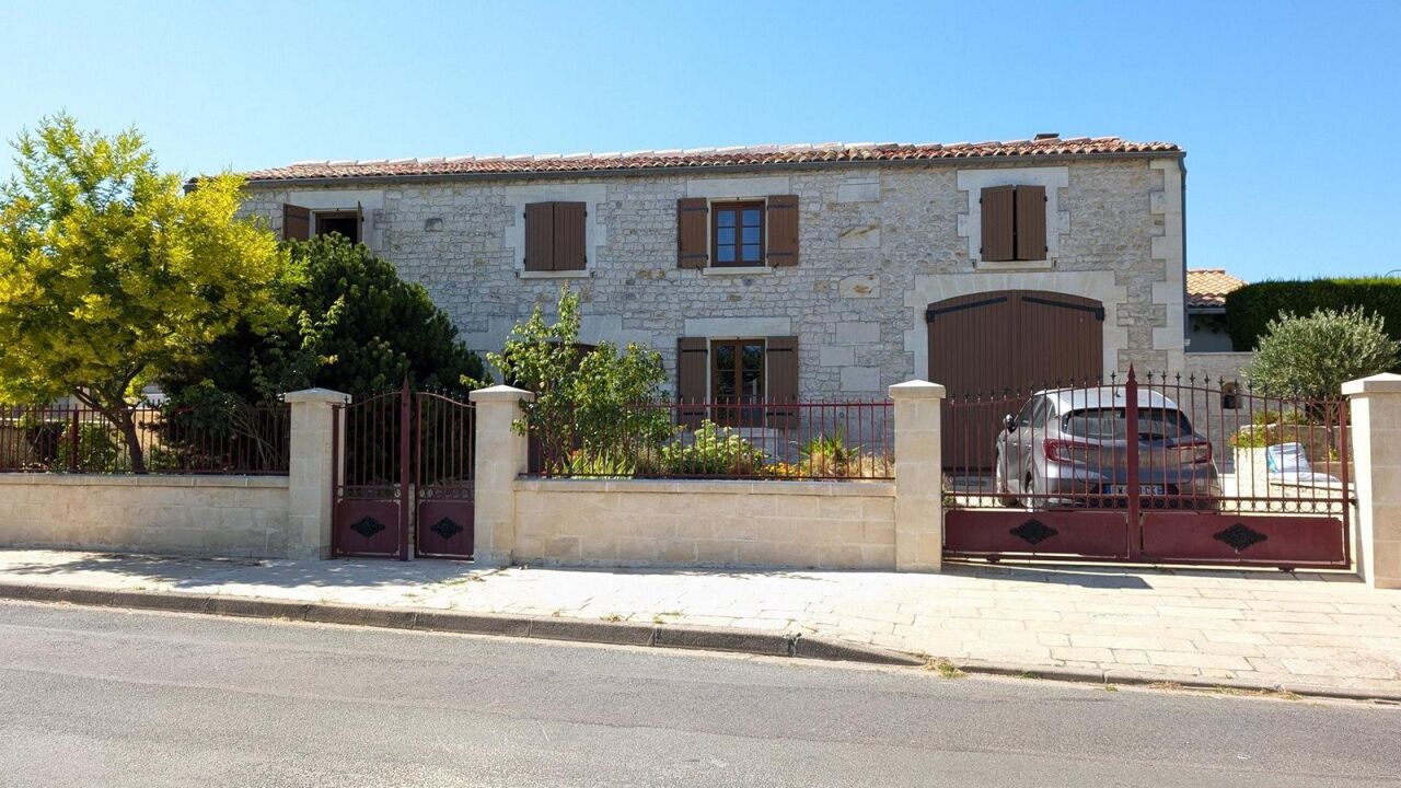 maison 7 pièces 235 m2 à vendre à Marignac (17800)