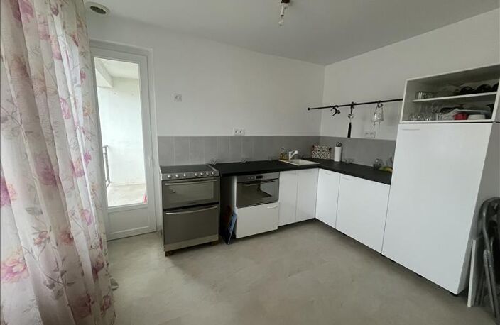 Vente maison 3 pièces 66 m² Sainte-Livrade-sur-Lot (47110) — photo 2