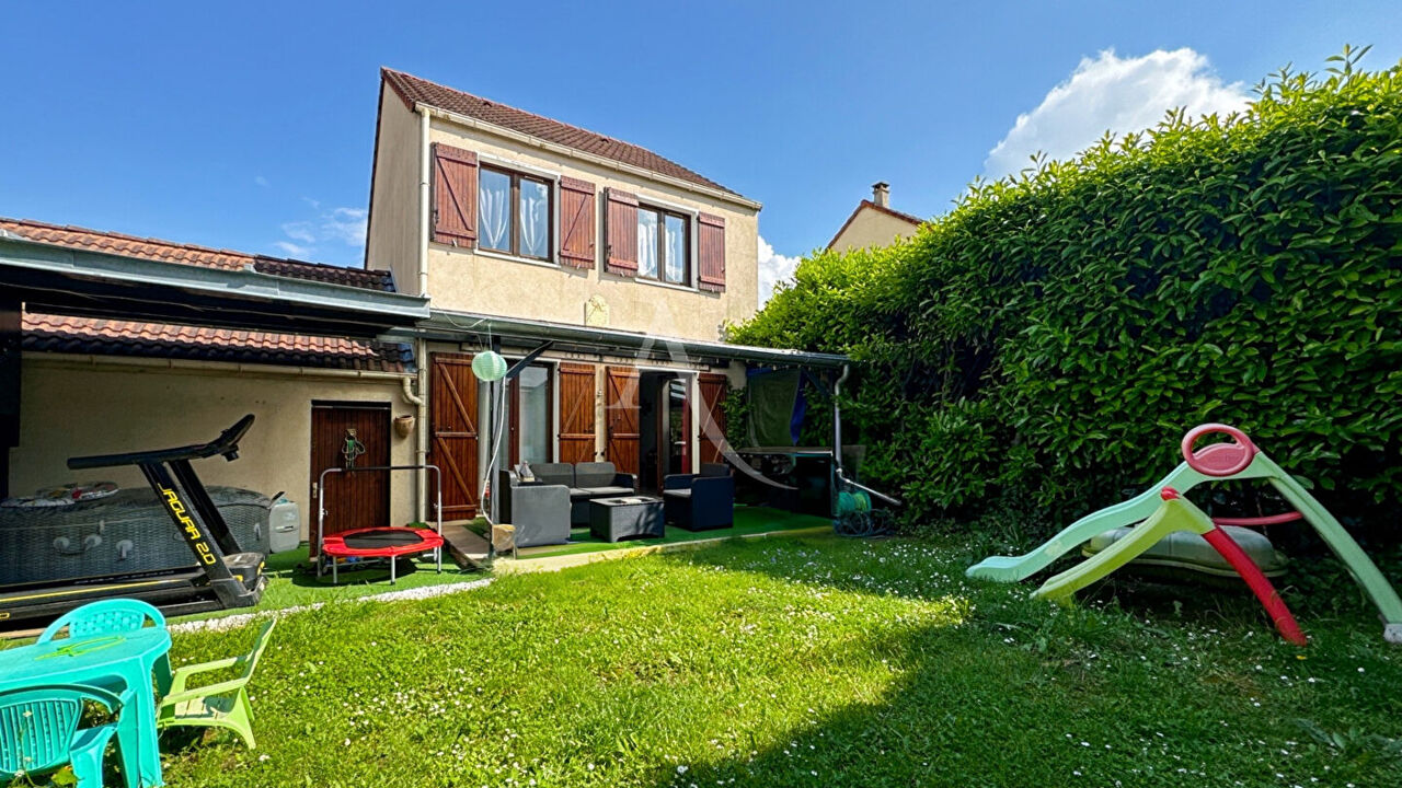 maison 4 pièces 77 m2 à vendre à Jouy-le-Moutier (95280)