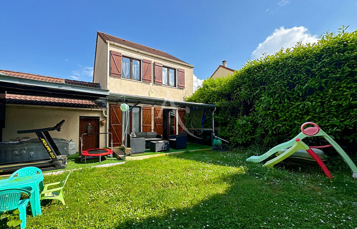 maison 4 pièces 77 m2 à vendre à Jouy-le-Moutier (95280)