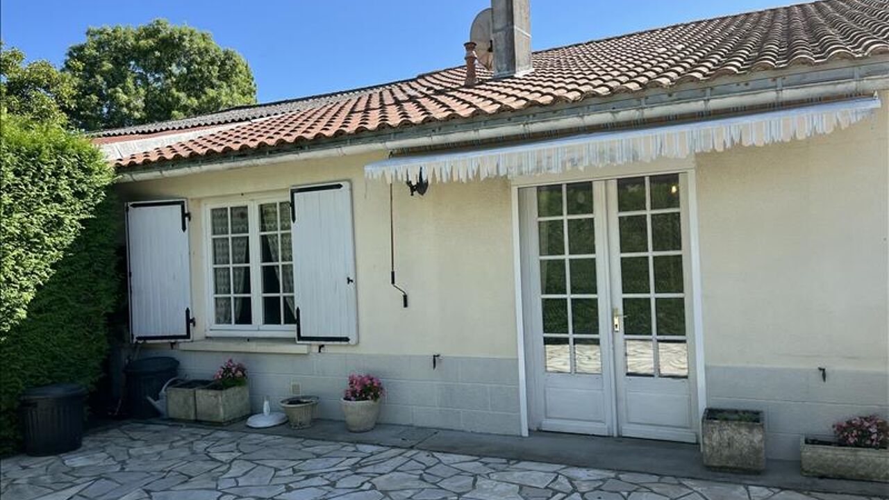 maison 5 pièces 130 m2 à vendre à Chadenac (17800)