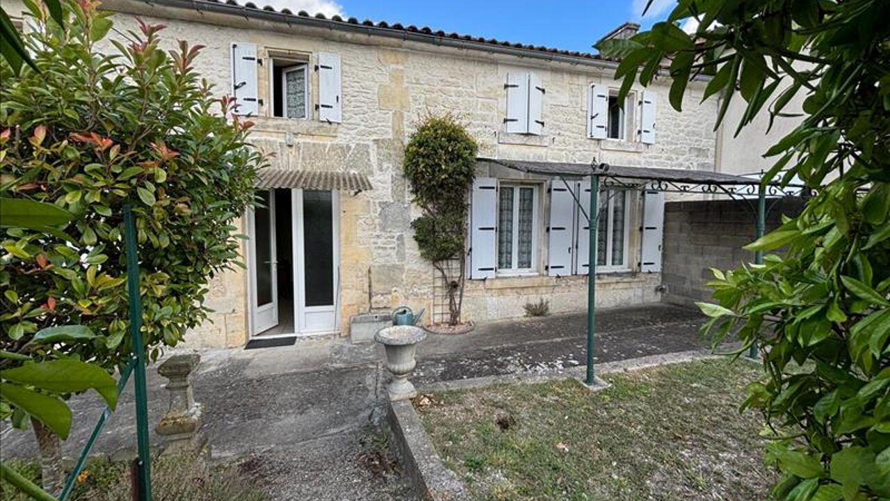 maison 5 pièces 143 m2 à vendre à Châteaubernard (16100)