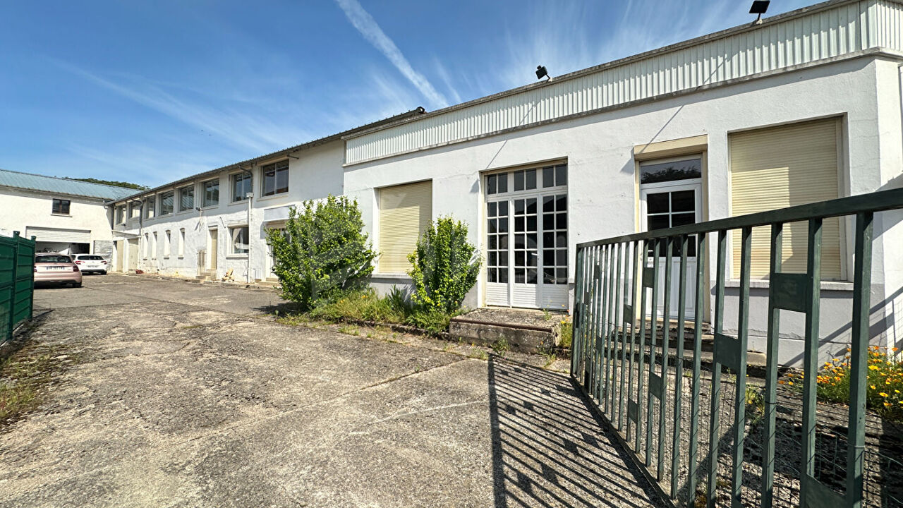 commerce  pièces 1480 m2 à vendre à Looze (89300)