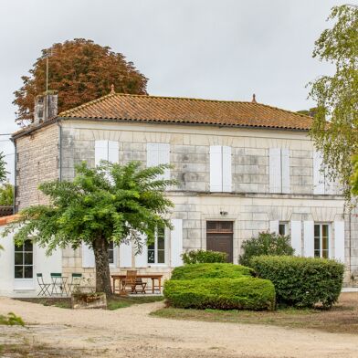 Maison 5 pièces 180 m²