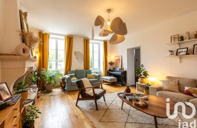 vente maison 430 000 € à proximité de Saint-Cybardeaux (16170)