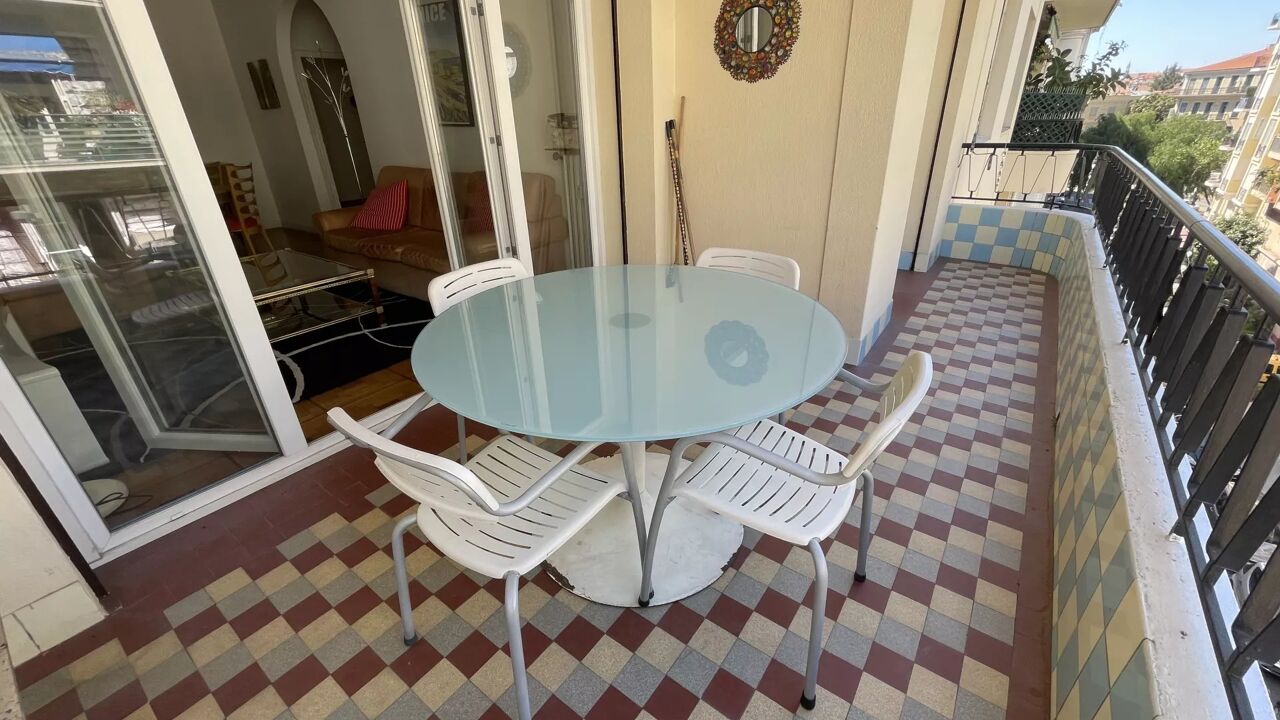 appartement 2 pièces 60 m2 à vendre à Nice (06000)