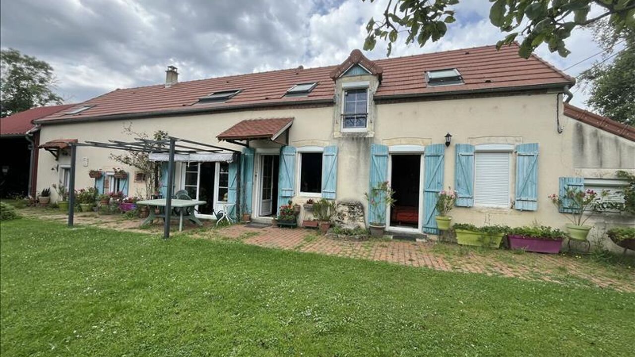 maison 5 pièces 130 m2 à vendre à Viplaix (03370)