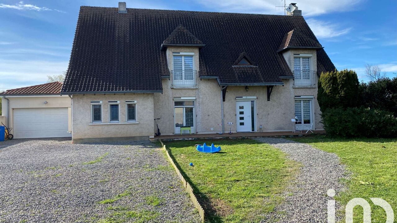 maison 8 pièces 213 m2 à vendre à Chauvigny (86300)